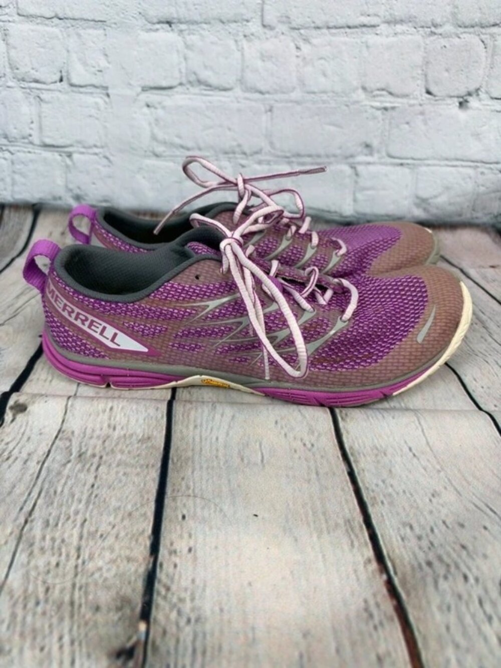 of Merrell Road Glove Dash 3 women's minimalist size US 7.5 UK 5